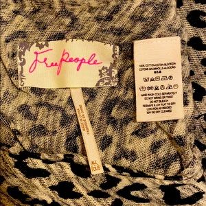 Free people wrap scarf